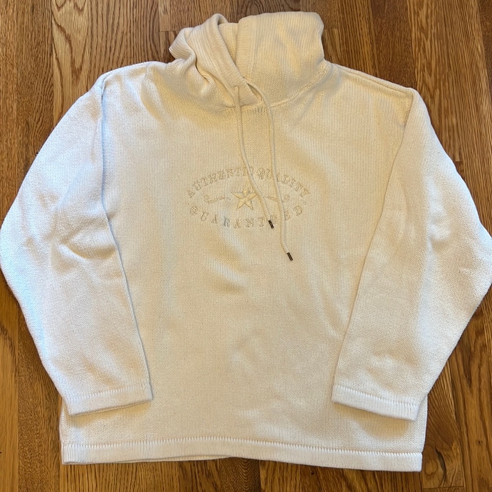 Liz Claiborne Liz wear cream hoodie 100% cotton sweater excellent condition!🎈